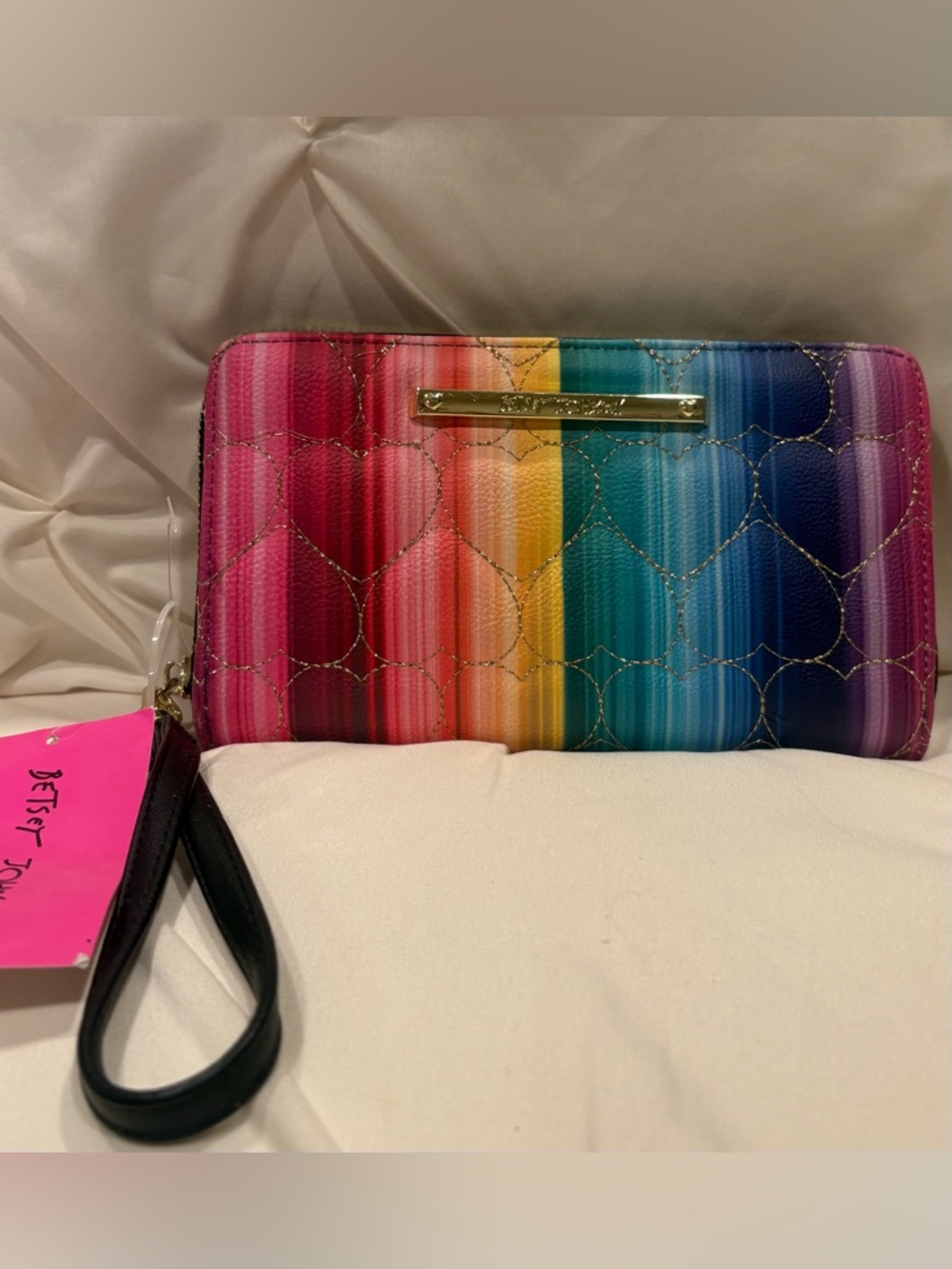 Betsey Johnson Rainbow Heart Zip Large Wristlet Wallet NWT